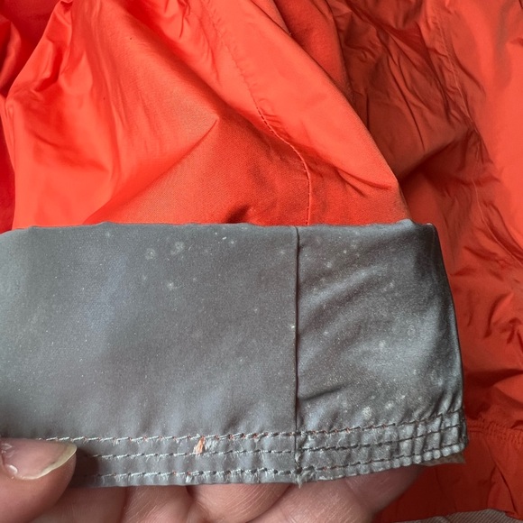 Lululemon Ride On Anorak in Dazzling Sz S/M. - Picture 11 of 14